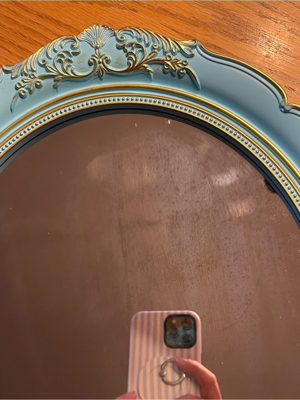 Decorative Vintage-Style Round Wall Mirror in Turquoise 🌼